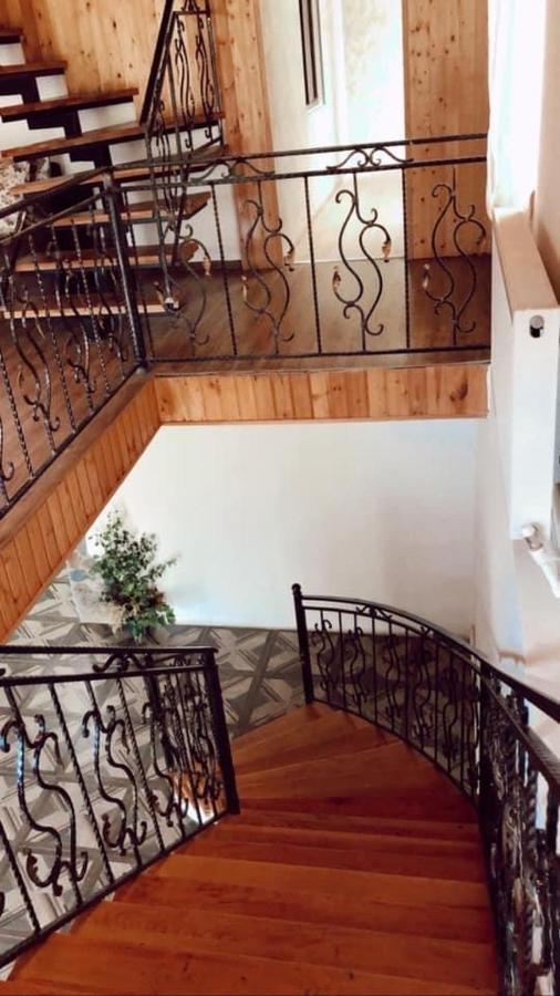 Laghami Guest House Mestia Ngoại thất bức ảnh